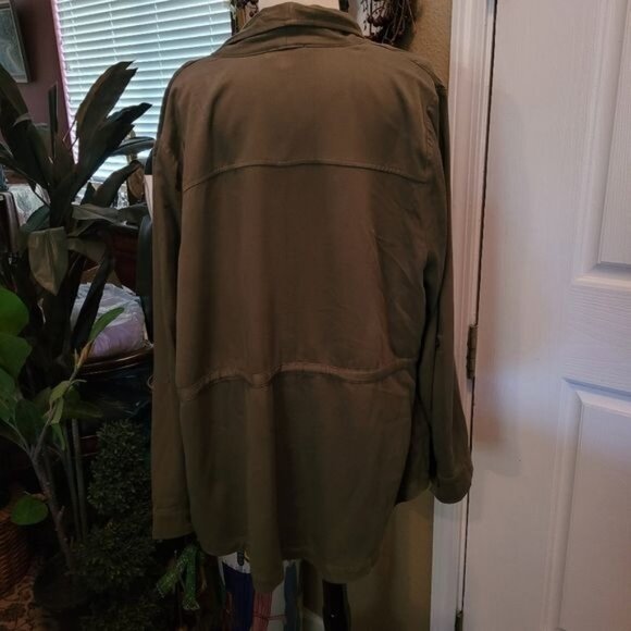 Green Torrid Top Lightweight Jacket Large Utility Boho Bohemian Size 0 Large - Picture 6 of 10